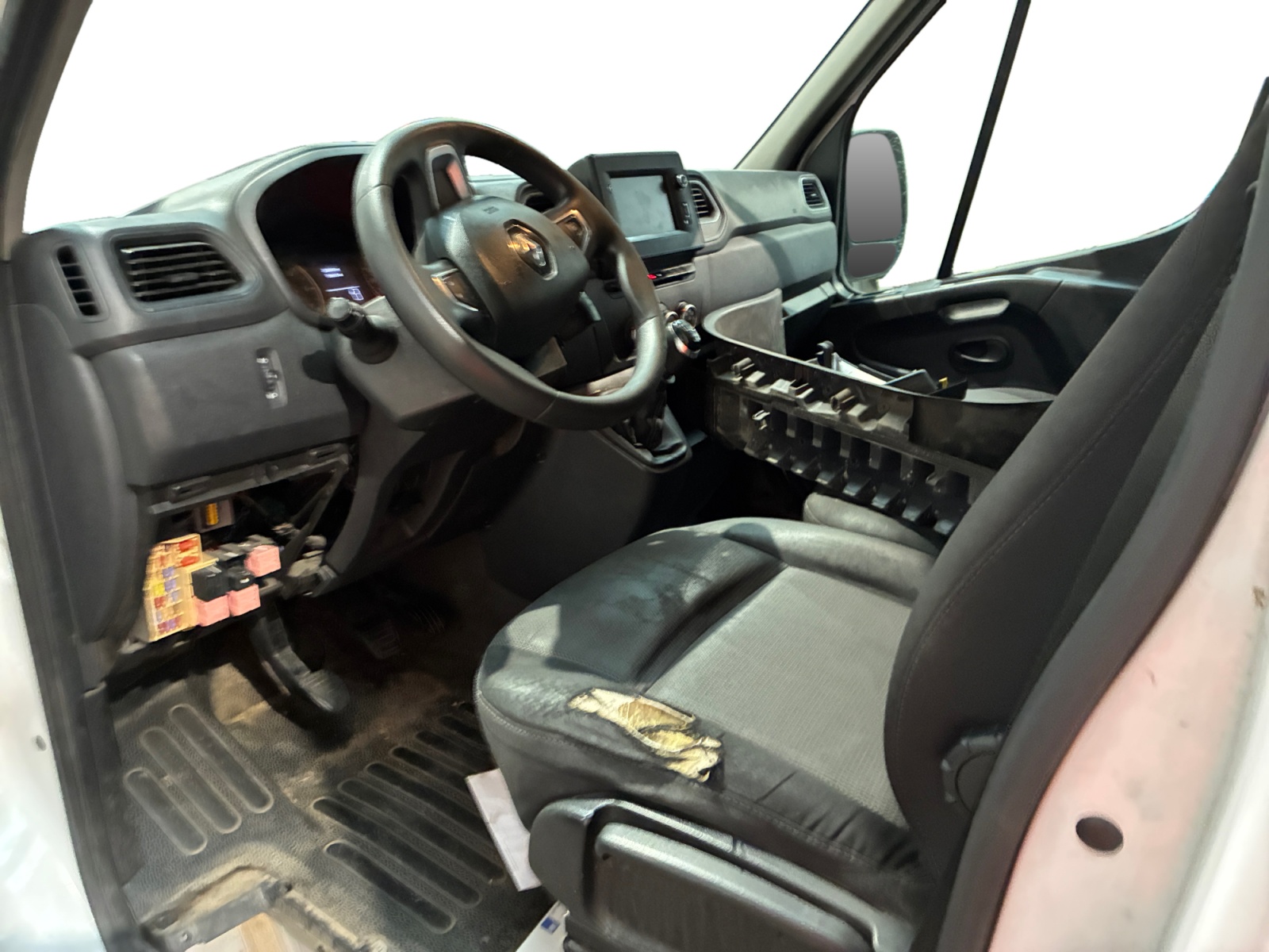 RENAULT MASTER FGN TRAC F3500 L2H2 DCI 135 GRAND CONFORT 2020