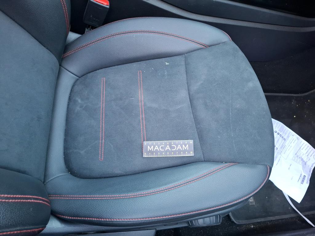 MERCEDES-BENZ MERCEDES CLASSE A 200 7G-DCT AMG Line 2022