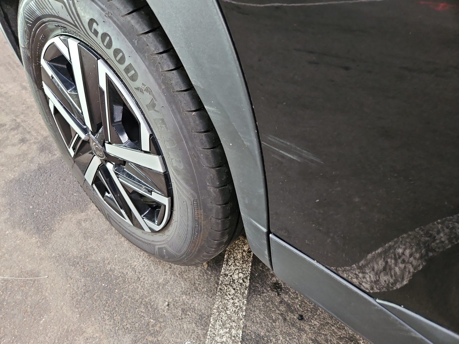 PEUGEOT 2008 Hybrid 145 e-DCS6 Style 2025
