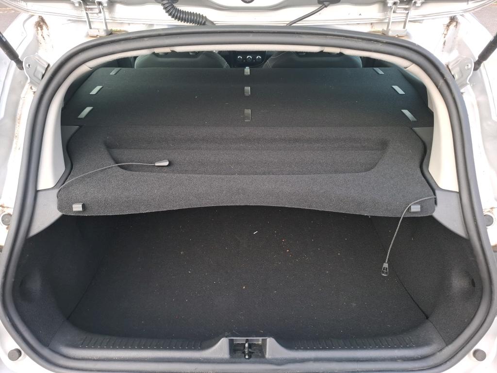RENAULT CLIO IV BUSINESS dCi 90 E6C EDC 2019