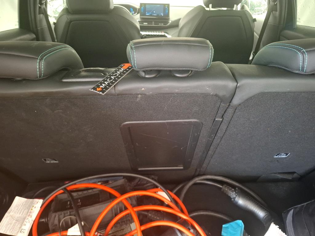 PEUGEOT 3008 Hybrid 225 e-EAT8 Allure Pack 2021
