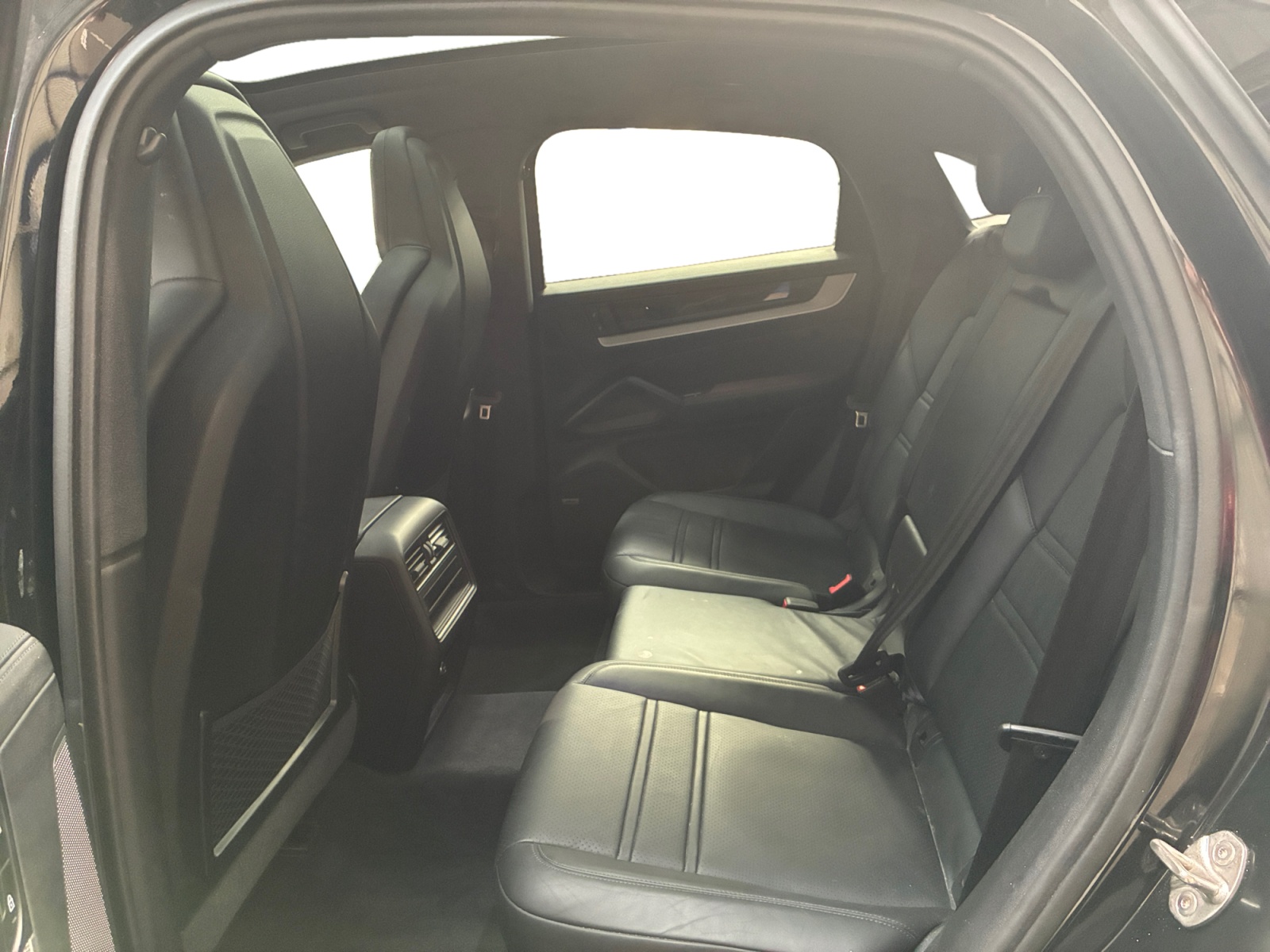 PORSCHE Cayenne 3.0 V6 353 ch 2024