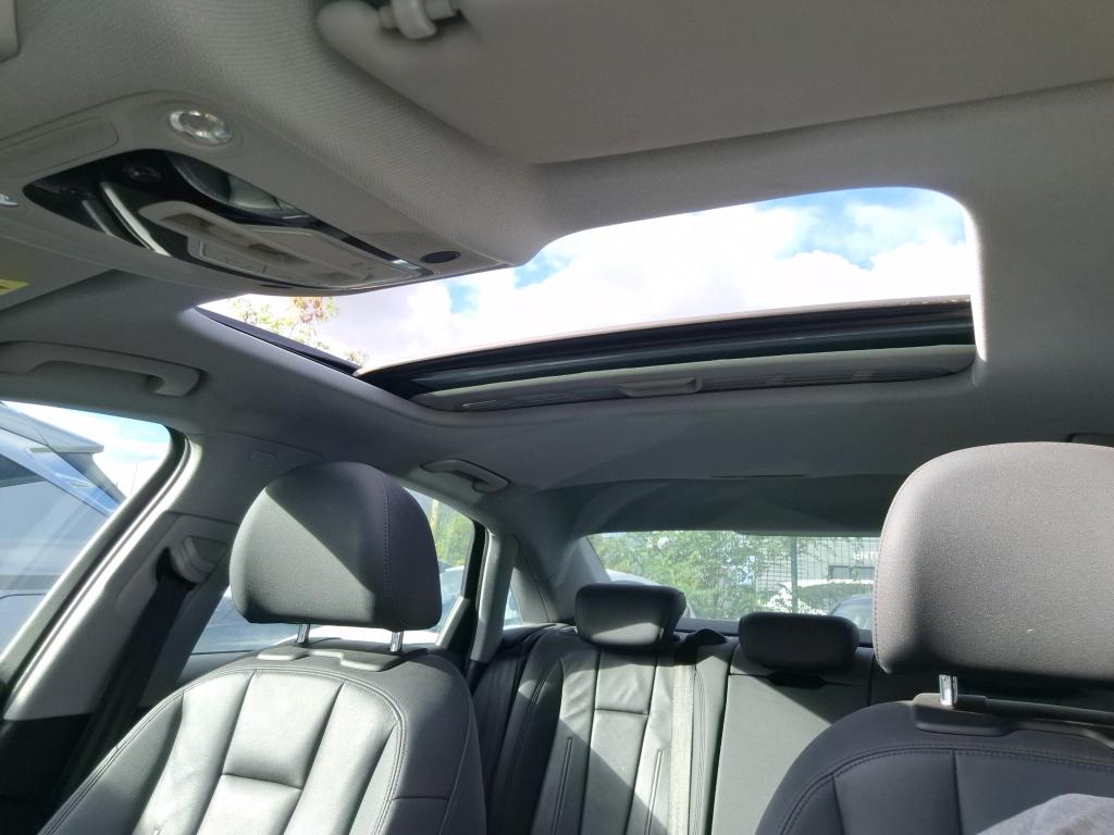 AUDI A4 30 TDI 136 S tronic 7 Design 2019