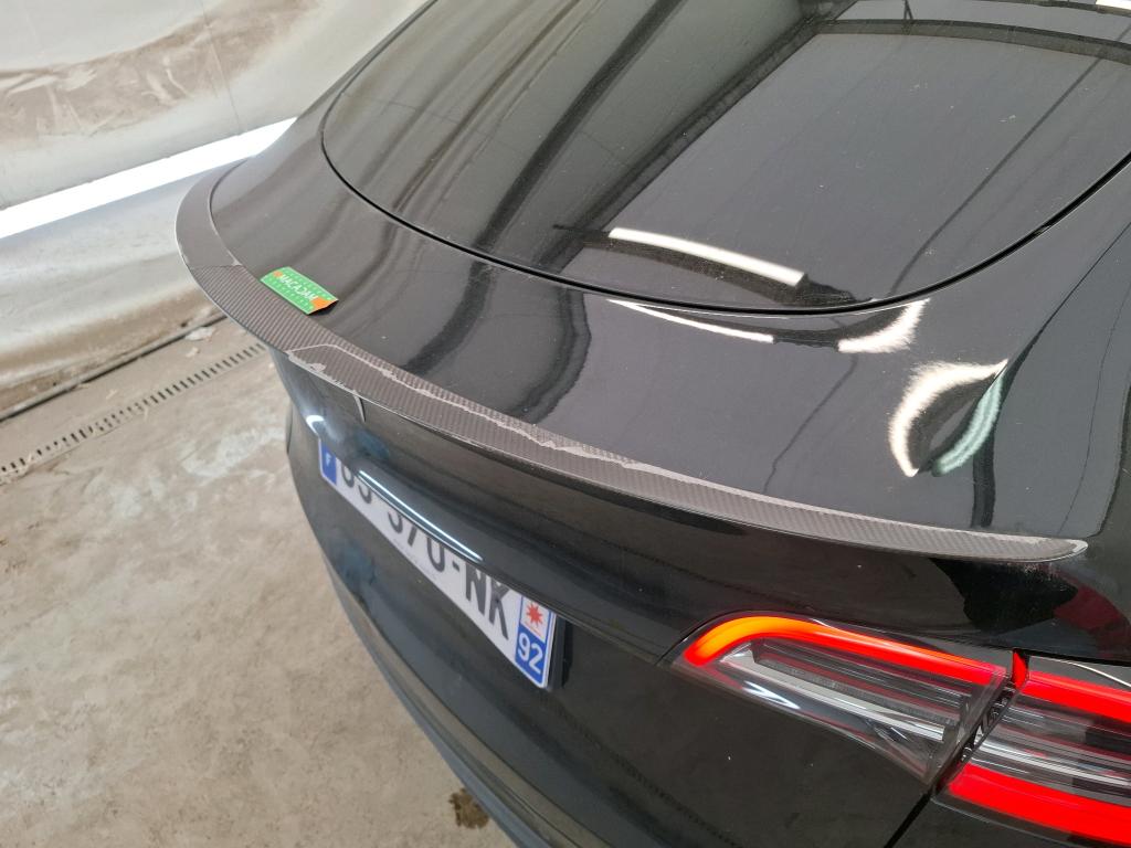 TESLA  2022