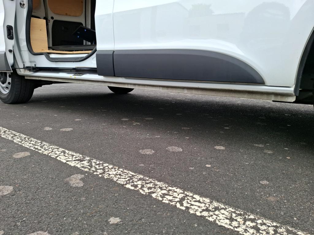 RENAULT TRAFIC FOURGON FGN L1H1 2800 KG BLUE DCI 130 CONFORT 2023