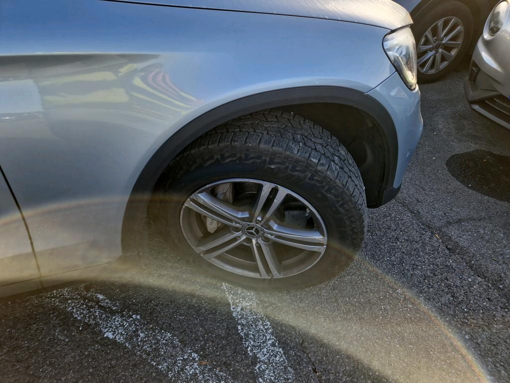 MERCEDES-BENZ CLASSE GLC 300 de 9G-Tronic 4Matic Avantgarde Line 2022