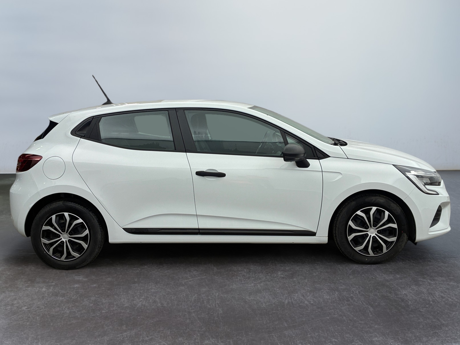 RENAULT CLIO V SCe 65 Authentic 2023