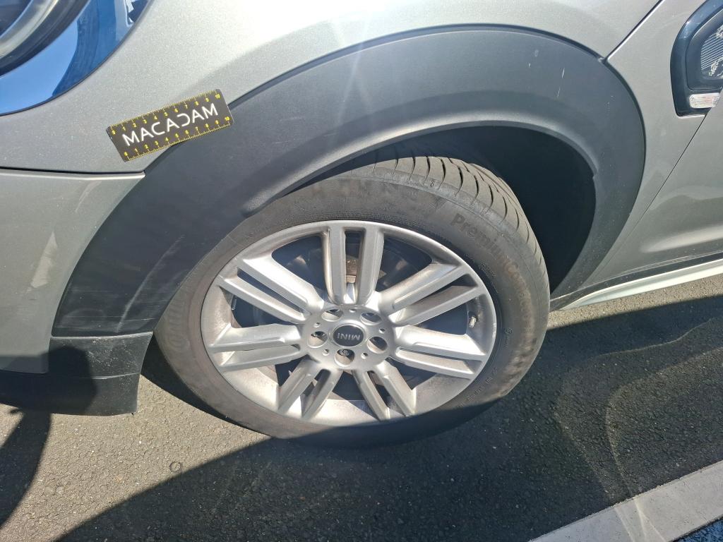 MINI COUNTRYMAN F60 LCI 136 ch BVA7 Cooper Essential 2023