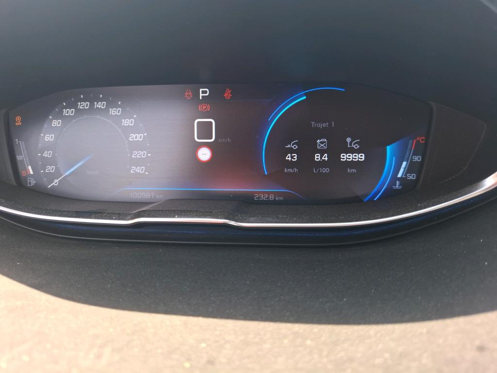 PEUGEOT 3008 BUSINESS Puretech 130ch S&S EAT8 Allure 2020