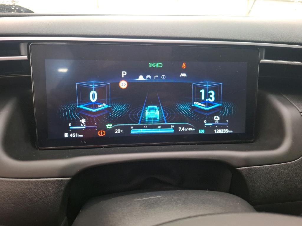 HYUNDAI TUCSON 1.6 T-GDI 230 Hybrid BVA6 Business 2023