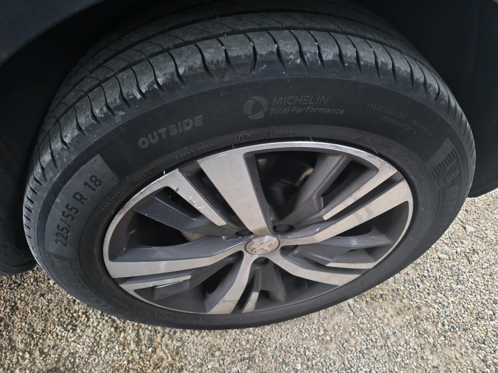PEUGEOT 3008 BlueHDi 130ch S&S EAT8 Allure Pack 2021
