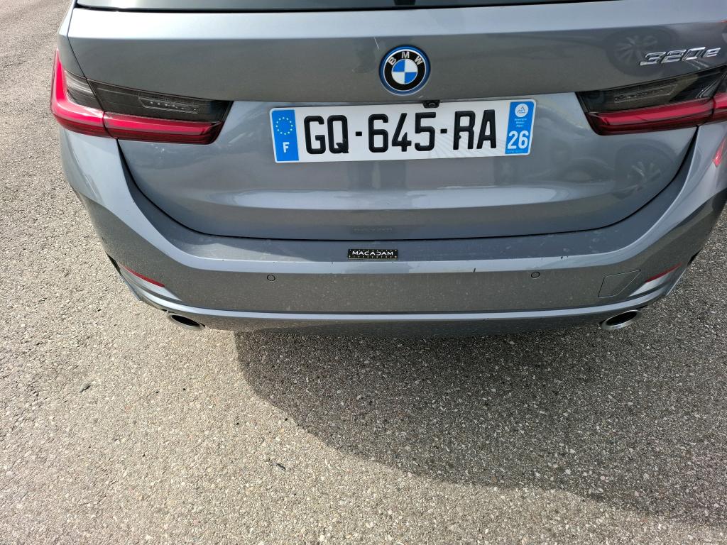 BMW SERIE 3 TOURING G21 LCI 320e 204 ch BVA8 Business Design 2023