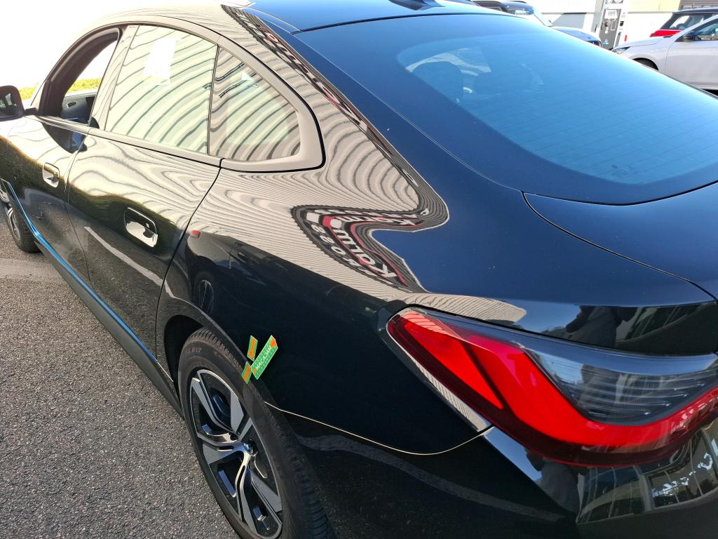 BMW i4 G26 eDrive40 340 ch BVA - 2022