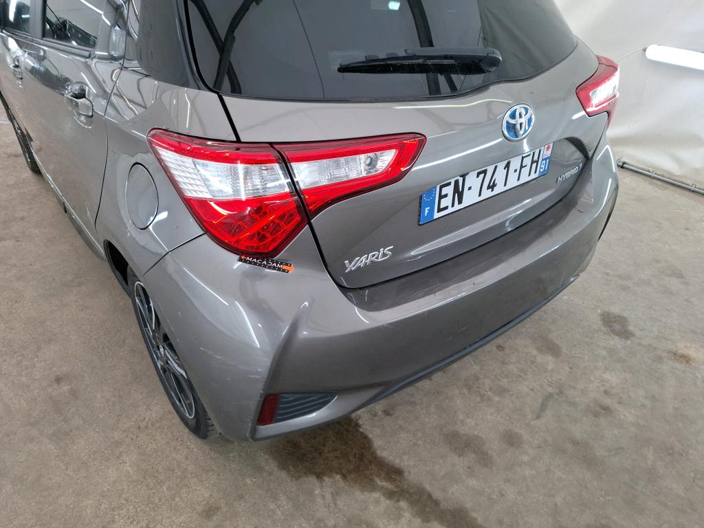 TOYOTA YARIS HYBRIDE 100h France 2017