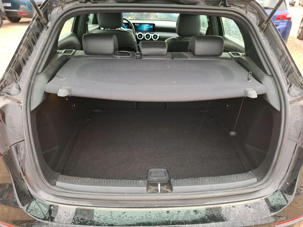 MERCEDES-BENZ CLASSE A 200 7G-DCT Style Line 2022
