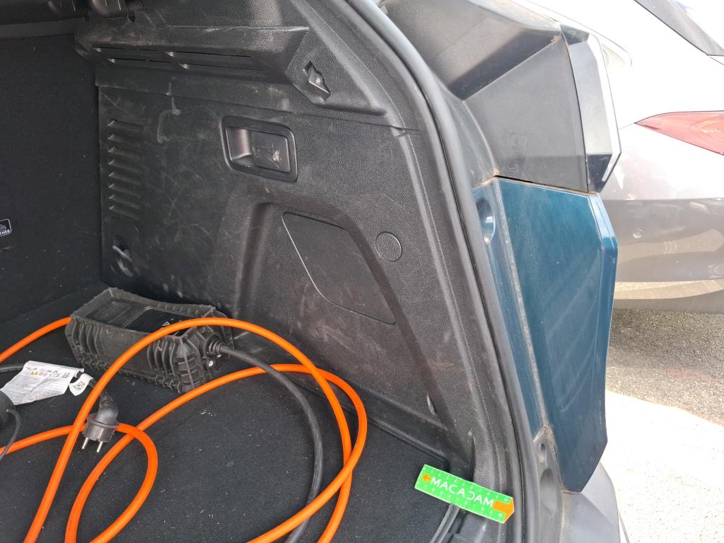 PEUGEOT 3008 Hybrid 225 e-EAT8 Allure Pack 2022