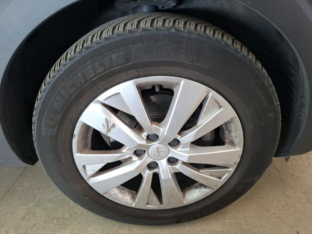 PEUGEOT 5008 BUSINESS PureTech 130ch S&S EAT8 Active 2021