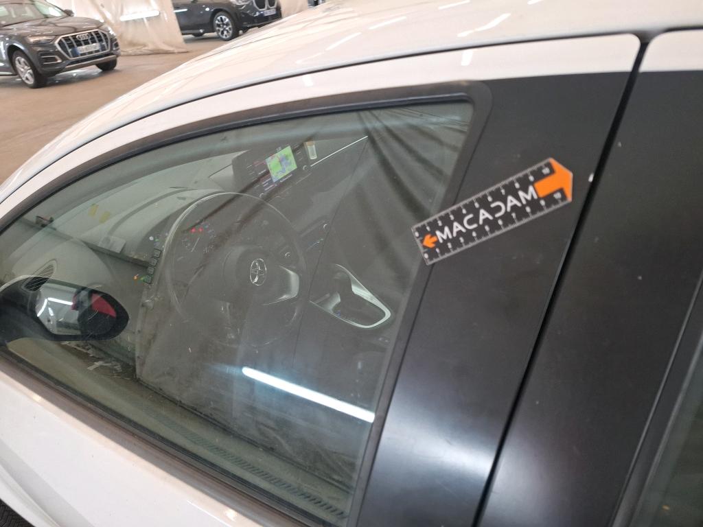 TOYOTA YARIS HYBRIDE 116h France 2021