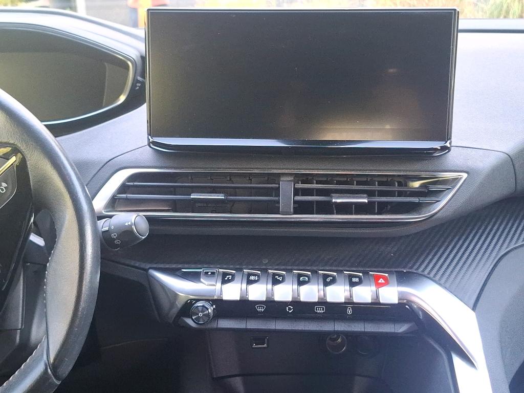 PEUGEOT 3008 Hybrid 225 e-EAT8 Active Pack 2023
