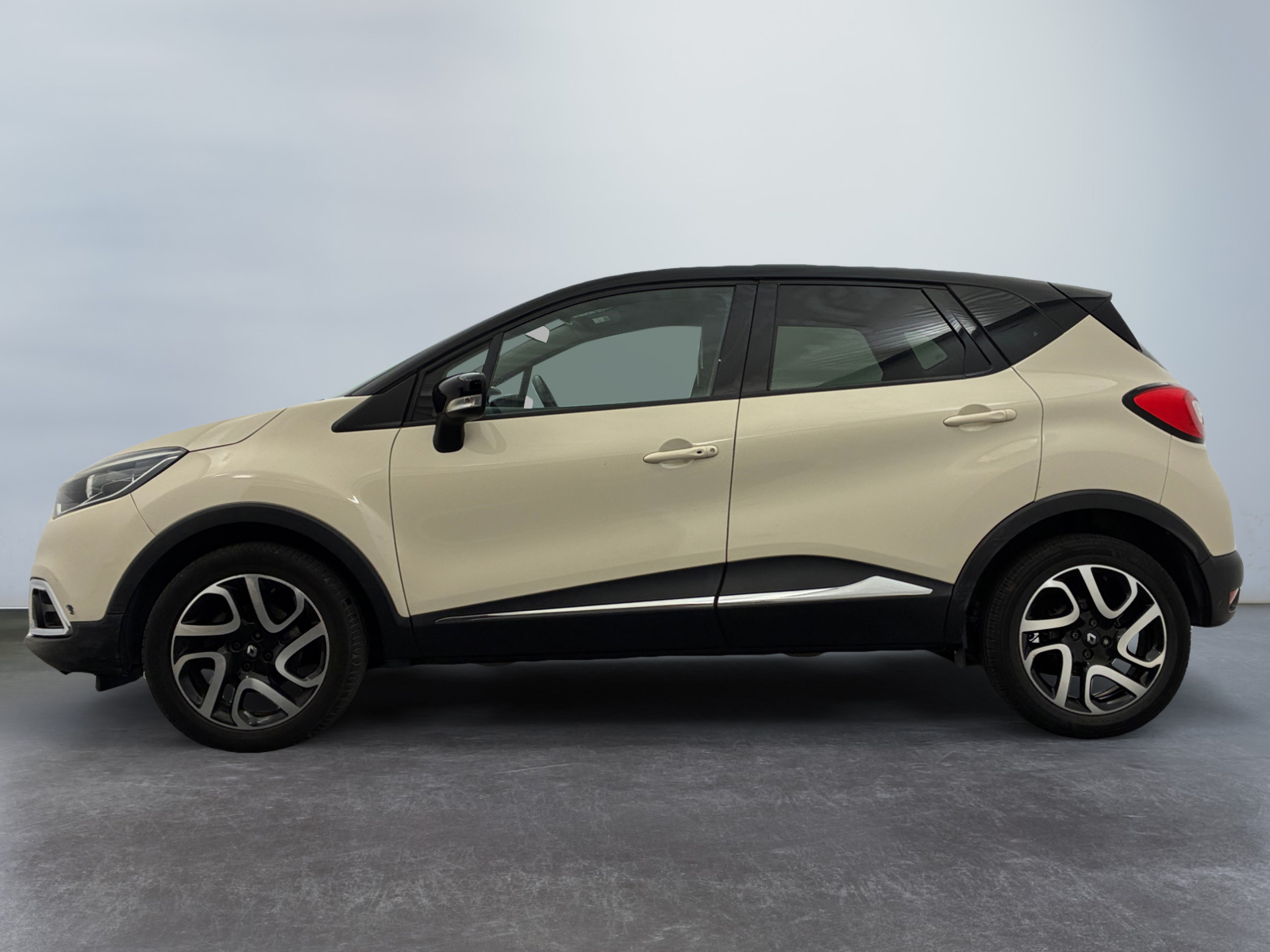 RENAULT Captur dCi 110 Energy Intens Intens 2016