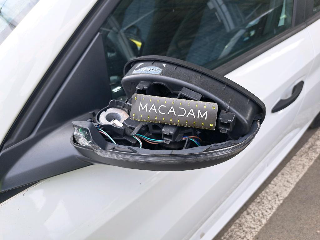 PEUGEOT 208 AFFAIRE PURETECH 75 S&S BVM5 PREMIUM 2022