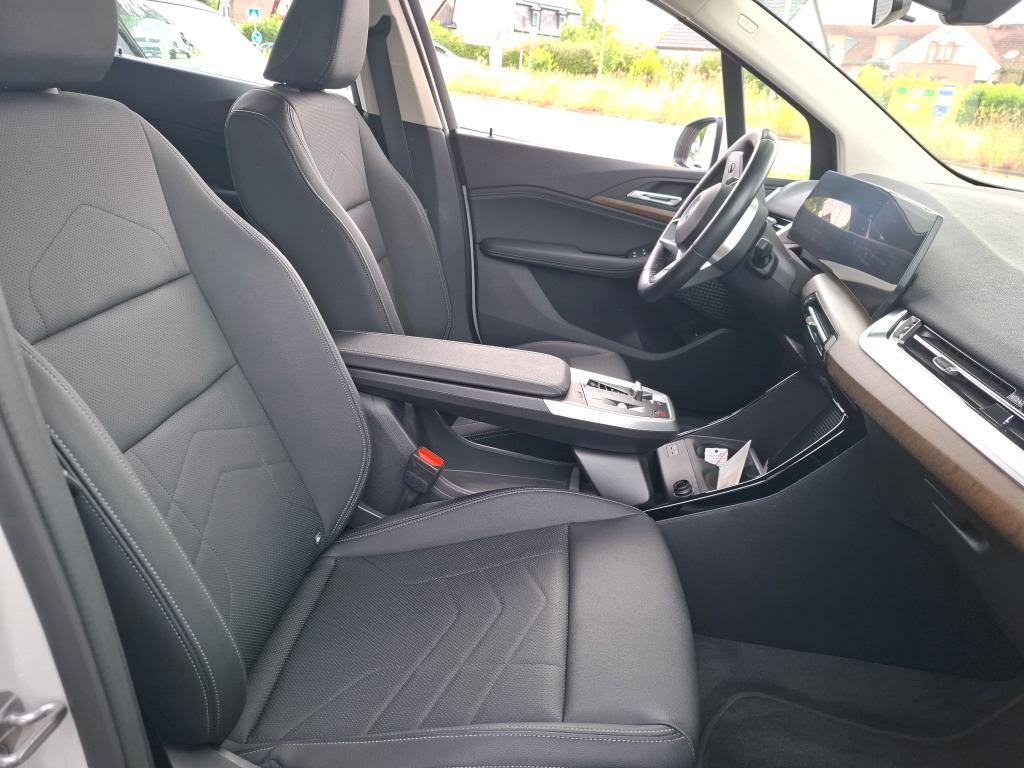 BMW SERIE 2 ACTIVE TOURER 225e xDrive 245 ch DKG7 Luxury 2023
