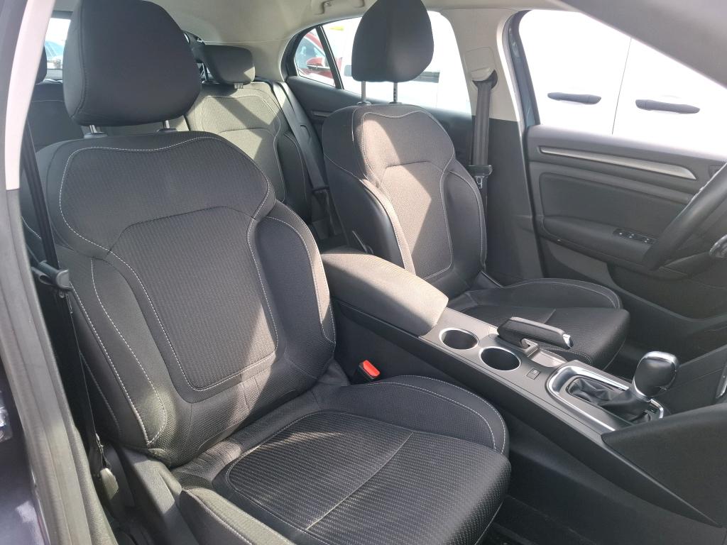 RENAULT MÉGANE MEGANE IV BERLINE Blue dCi 115 EDC - 21N Business 2022