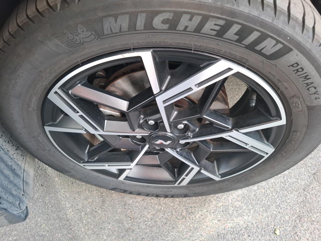 HYUNDAI TUCSON 1.6 T-GDI 215 Hybrid BVA6 Initia 2024