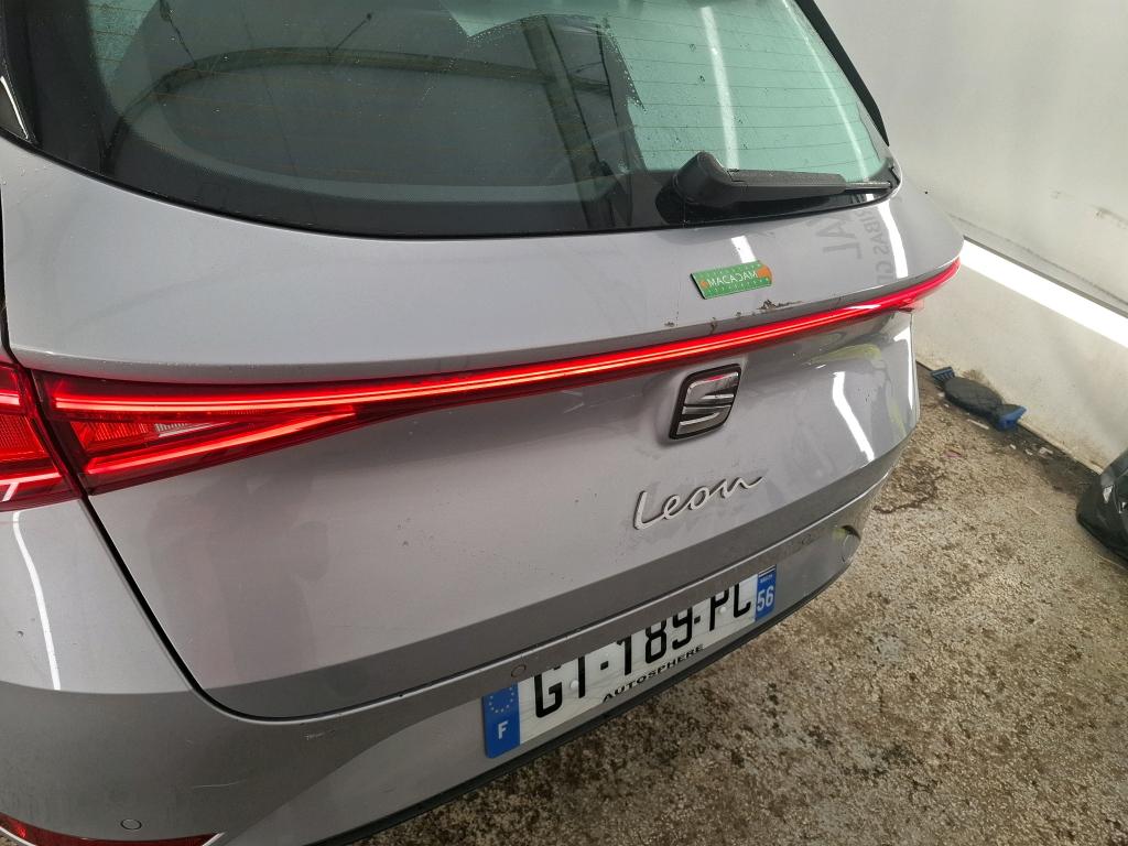 SEAT LEON SPORTSTOURER 1.0 eTSI 110 DSG7 Business 2024