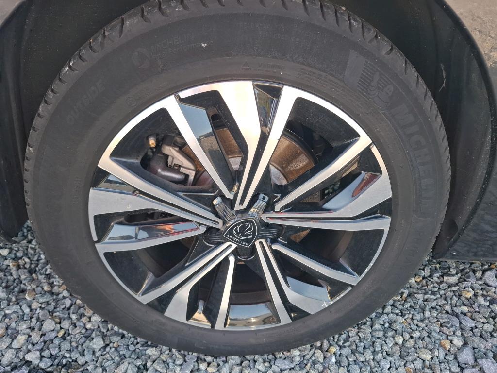PEUGEOT 508 SW Hybrid 225 e-EAT8 Allure 2023