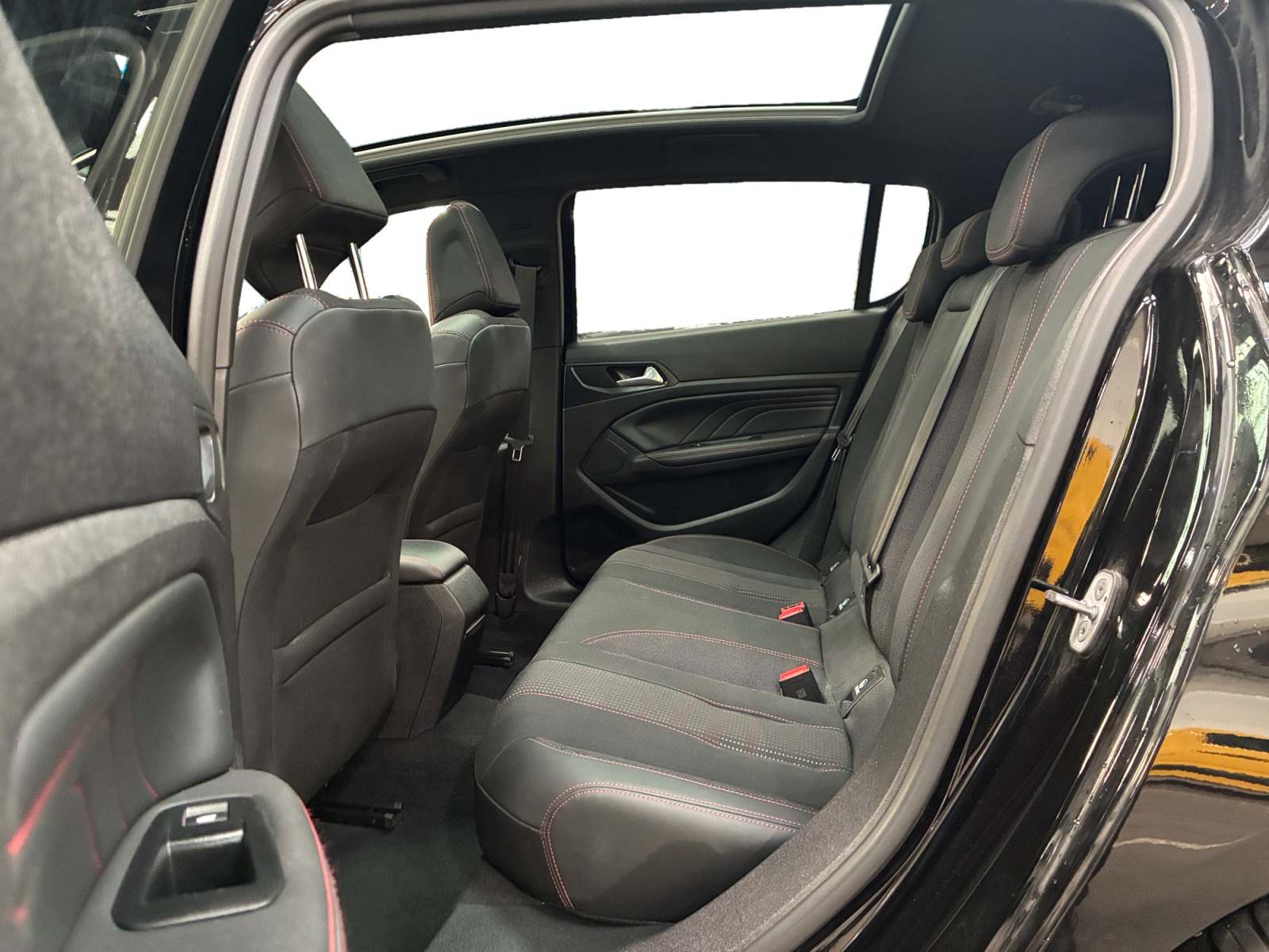 PEUGEOT 308 PureTech 130ch S&S EAT8 GT 2021