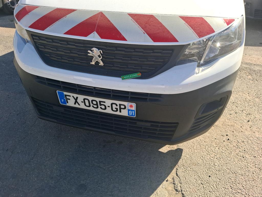 PEUGEOT PARTNER FGN FOURGON STANDARD 1000 KG BLUEHDI 100 S&S BVM5 PREMIUM 2021