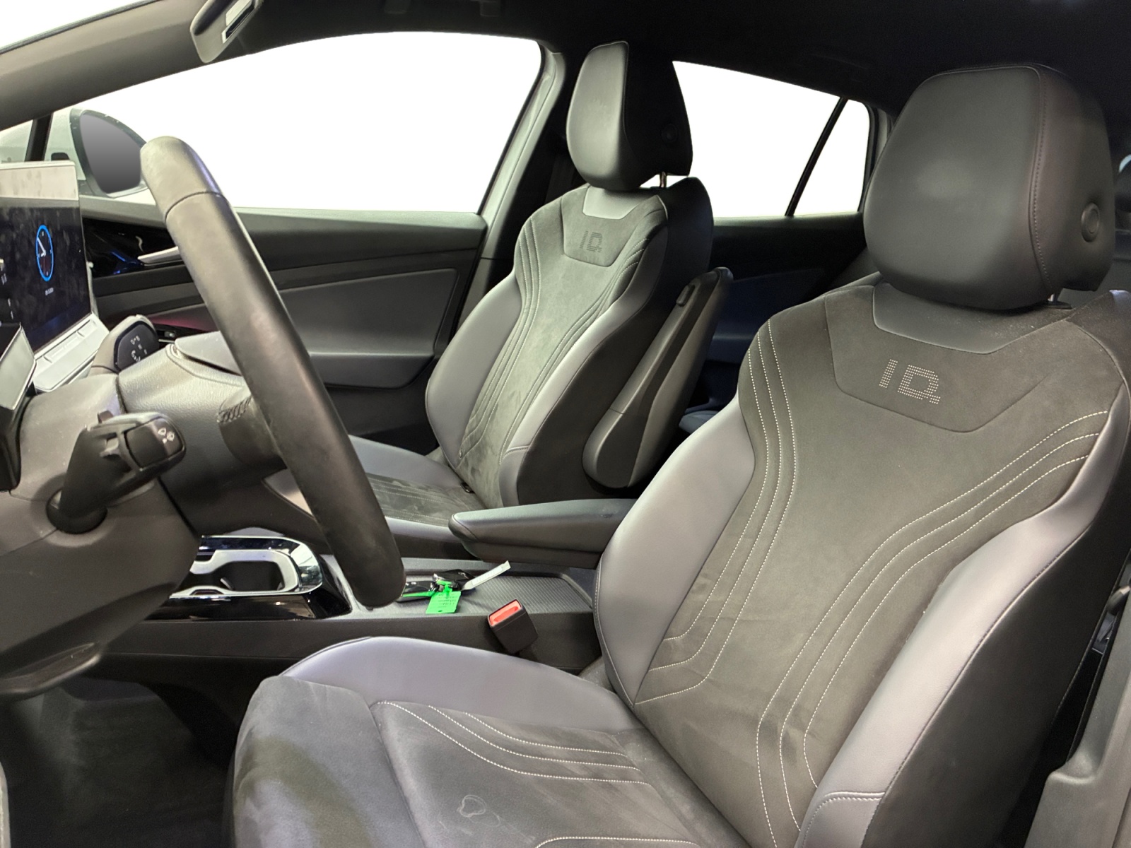 VOLKSWAGEN ID.4 286 ch Pro Life Max 2025
