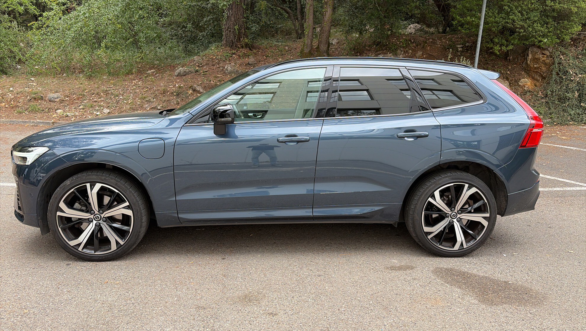 VOLVO XC60 T6 Recharge AWD 253 ch + 145 Geartronic 8 Ultimate Style Dark 2023
