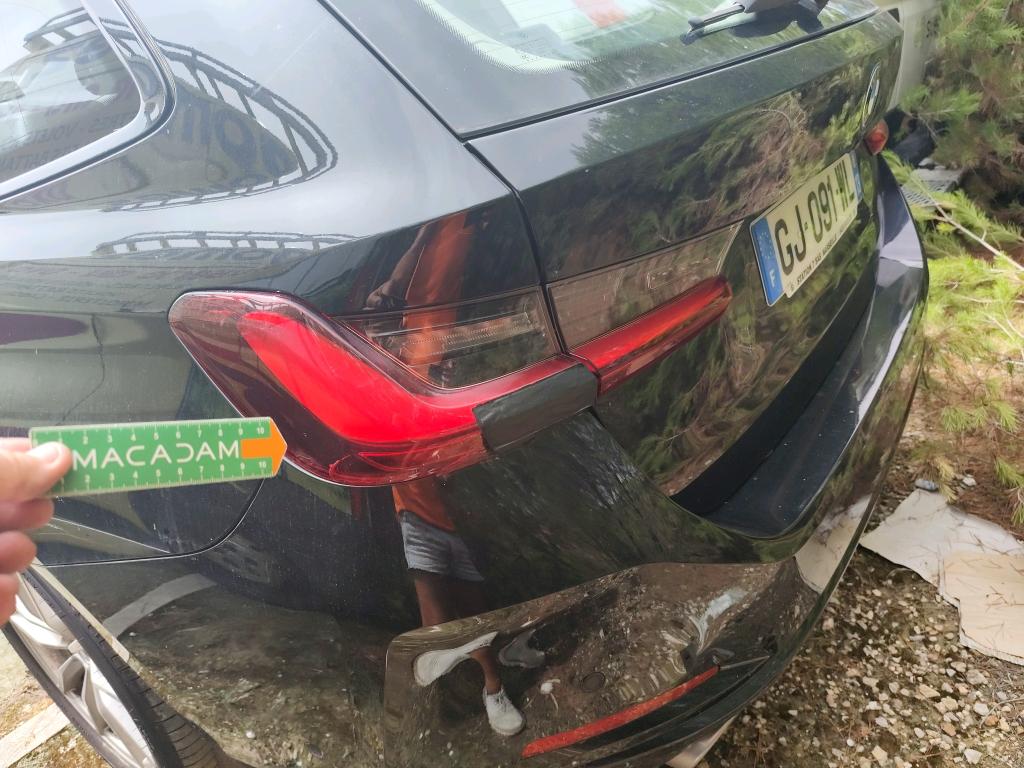 BMW SERIE 3 TOURING G21 LCI 320e 204 ch BVA8 Business Design 2022