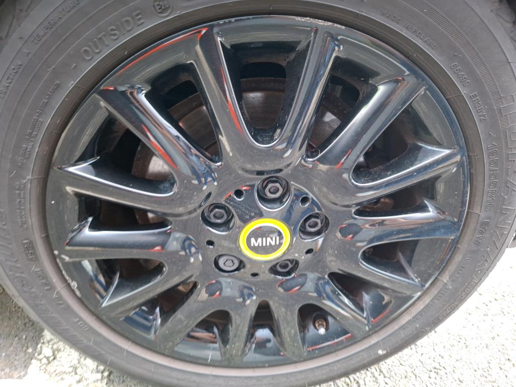 MINI HATCH 3 Portes Cooper SE 184 ch Edition Premium 2023