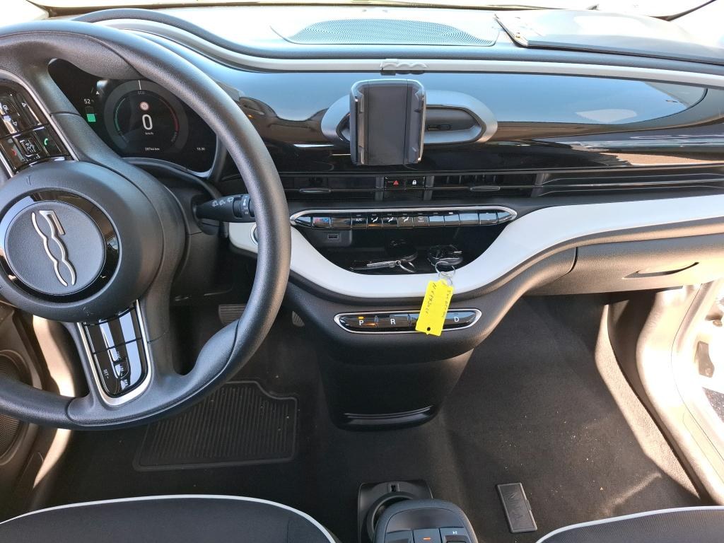 FIAT 500 e 95 ch Action 2023