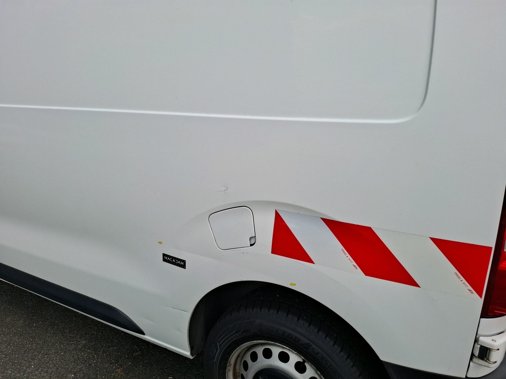 PEUGEOT EXPERT FOURGON TOLE STANDARD 2.0 BLUEHDI 120 S&S BVM6 PREMIUM 2018