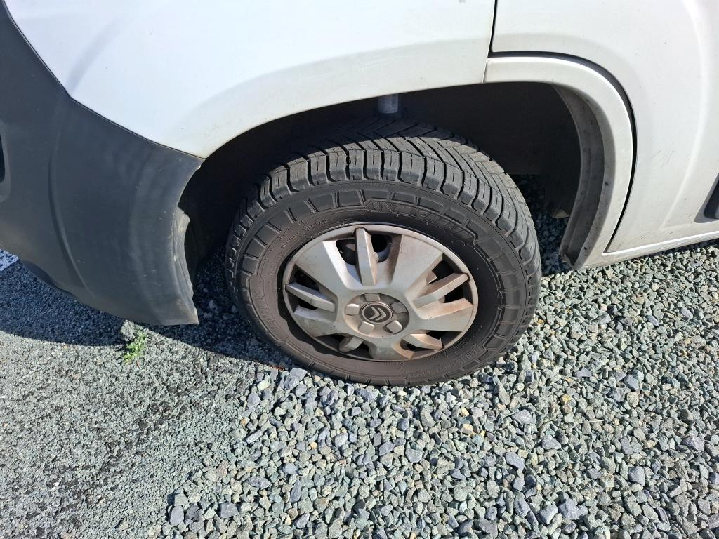 CITROEN JUMPER FOURGON TOLE 33 L2H2 BLUEHDi 120 S&S BVM6 CLUB 2023