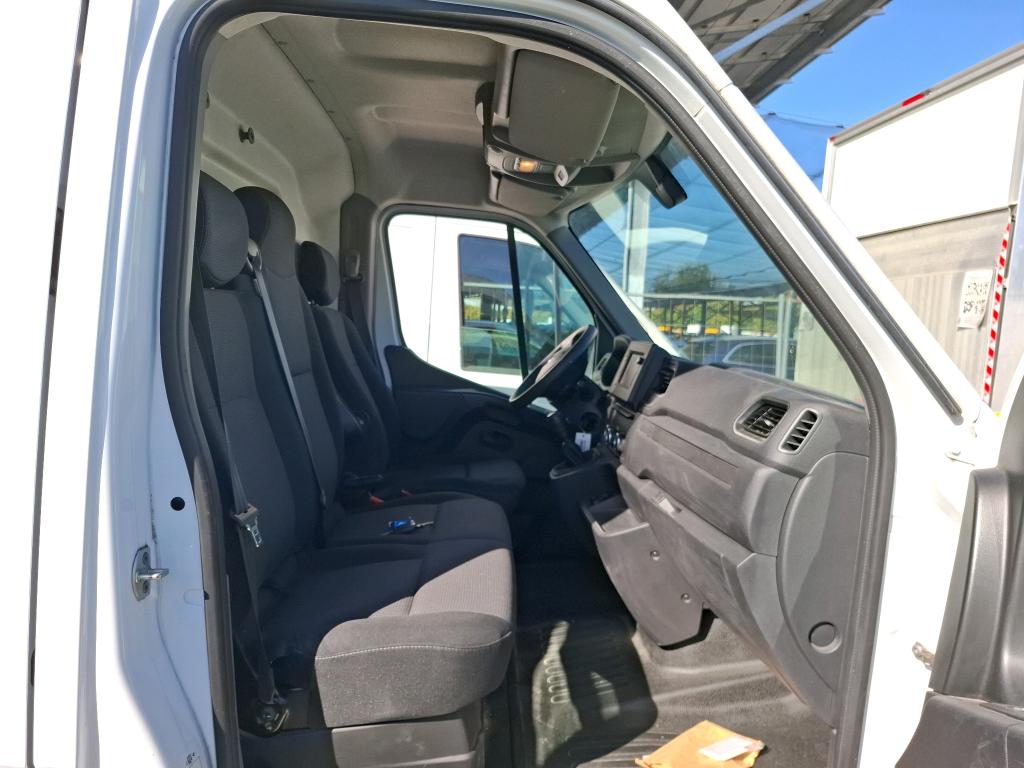 RENAULT MASTER FOURGON FGN TRAC F3300 L1H1 BLUE DCI 135 GRAND CONFORT 2023