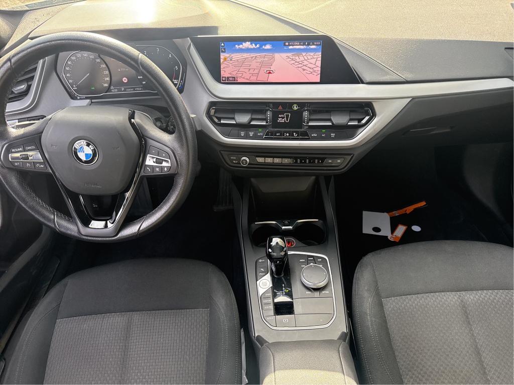 BMW SERIE 1 F40 116d 116 ch DKG7 Business Design 2021