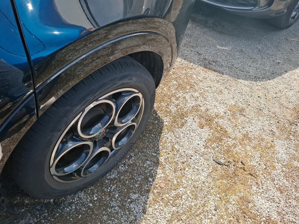 ALFA ROMEO TONALE 1.6 130 ch TCT7 Ti 2023