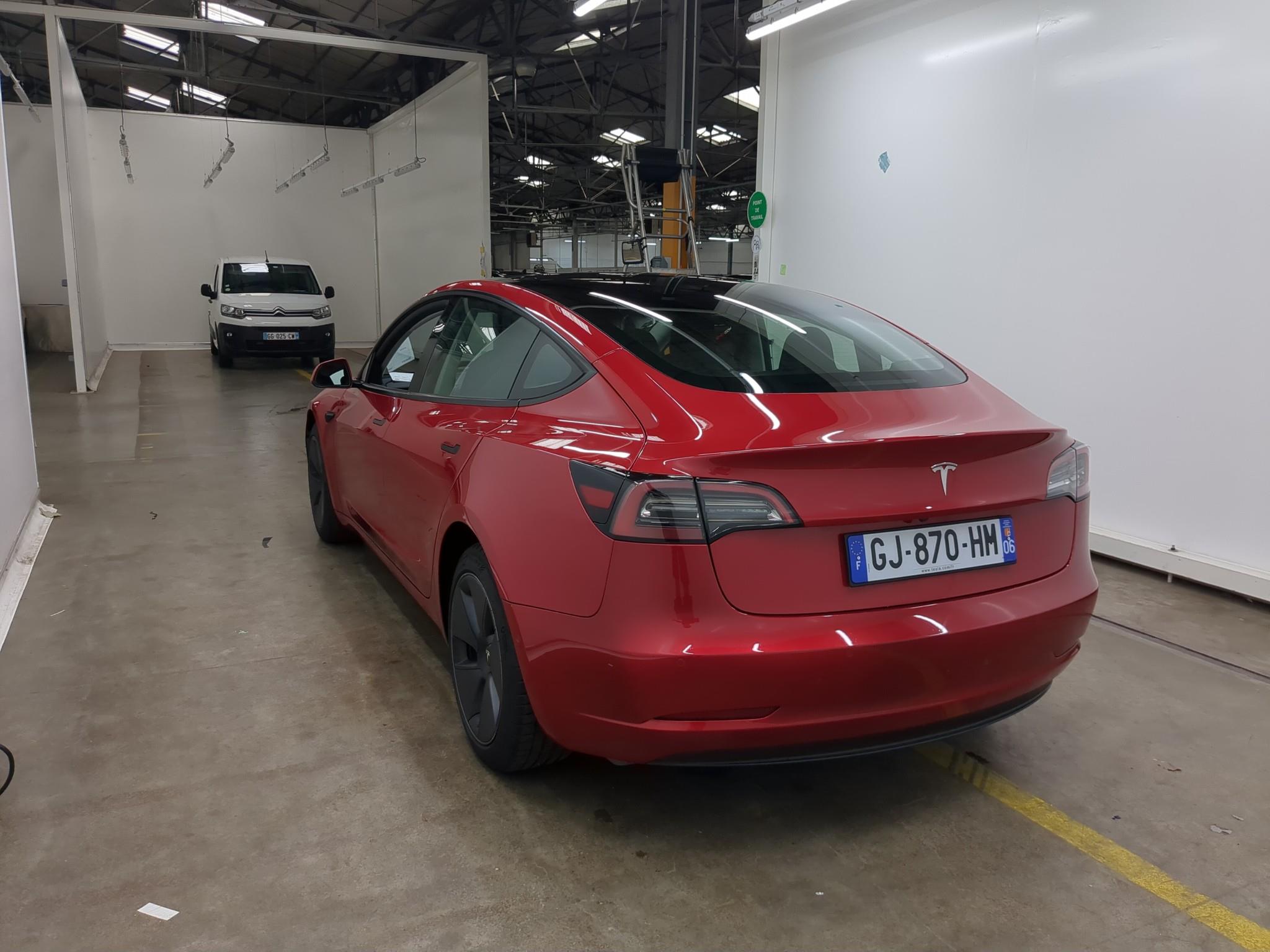 TESLA  2022