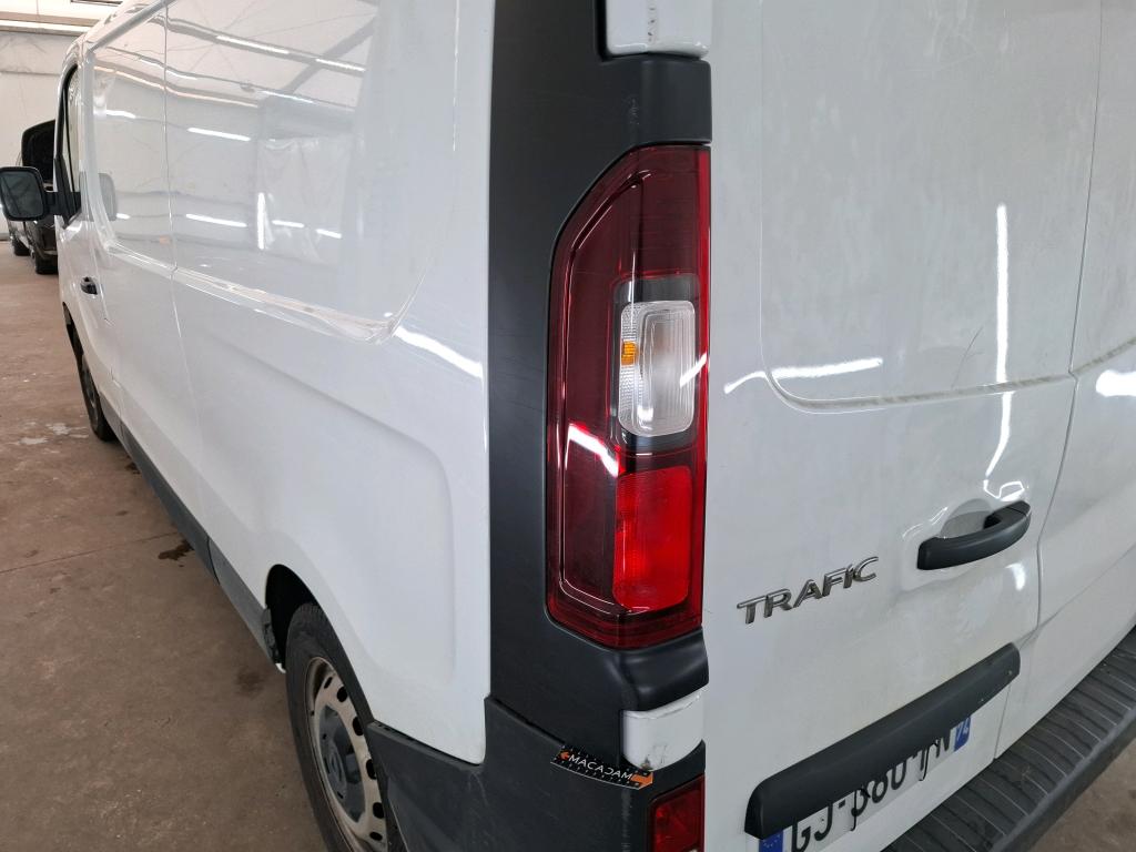 RENAULT TRAFIC FOURGON FGN L2H1 3000 KG BLUE DCI 130 CONFORT 2022