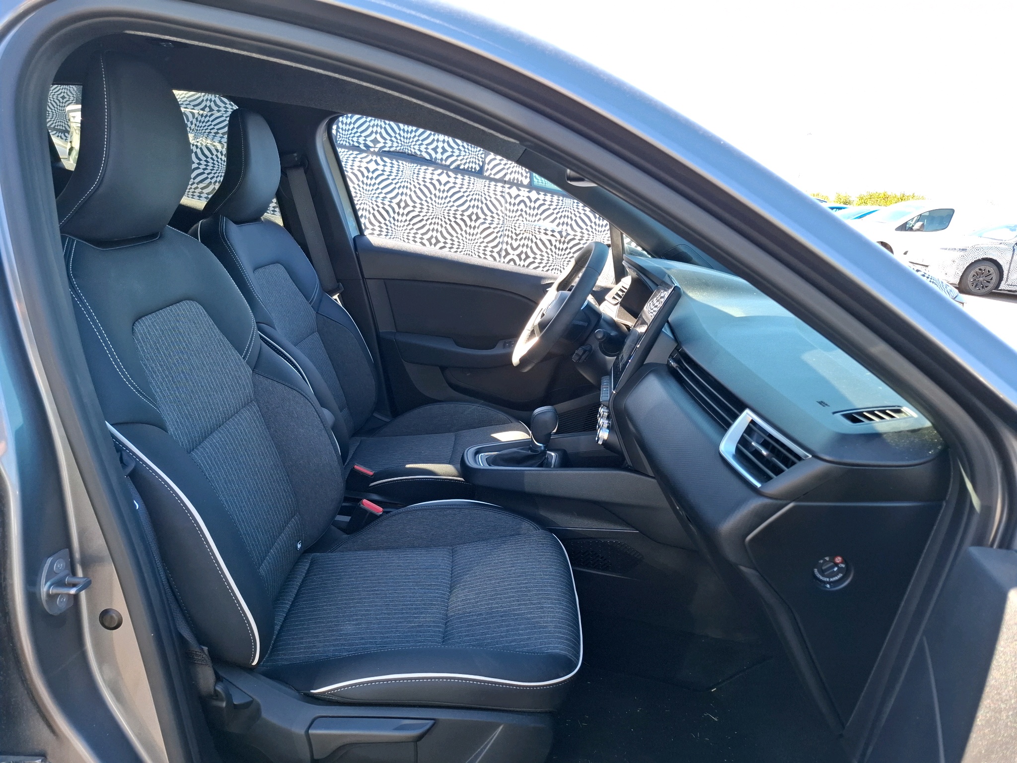 MITSUBISHI Colt 1.6 MPI HEV 143 intense 2024
