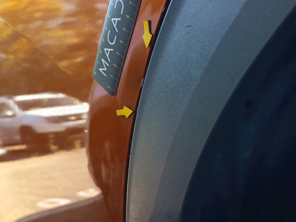 PEUGEOT 2008 BUSINESS PureTech 130 S&S EAT8 Allure 2021