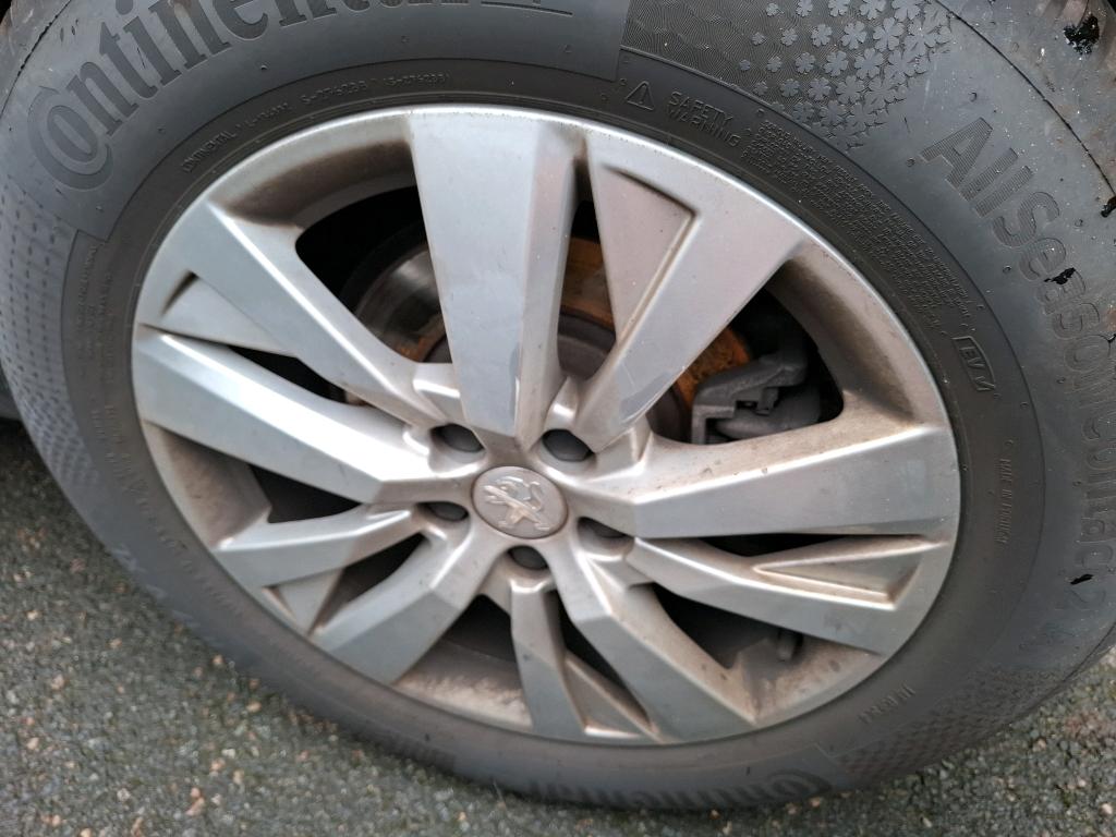 PEUGEOT 3008 PureTech 130ch S&S EAT8 Active Pack 2023