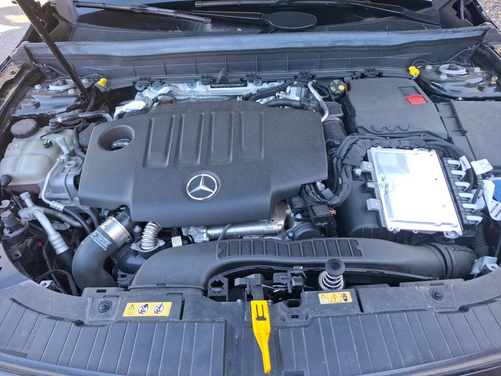 MERCEDES-BENZ GLB 200 d 8G-DCT AMG Line 2022