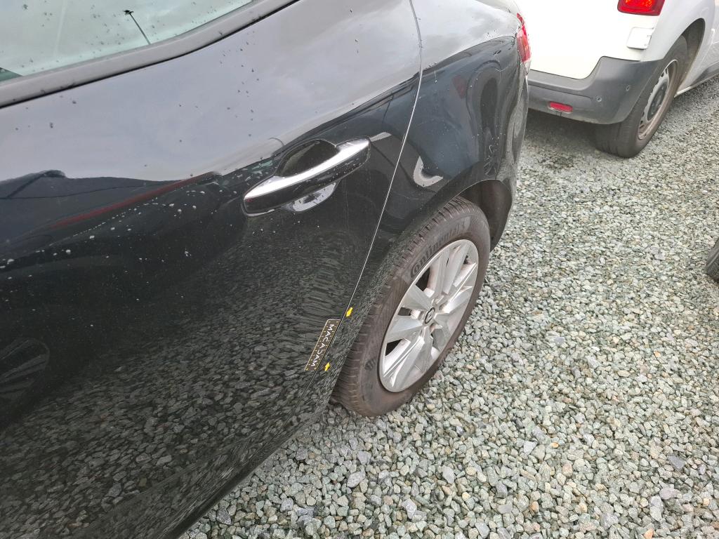 RENAULT MÉGANE MEGANE IV BERLINE Blue dCi 115 EDC - 21N Business 2022