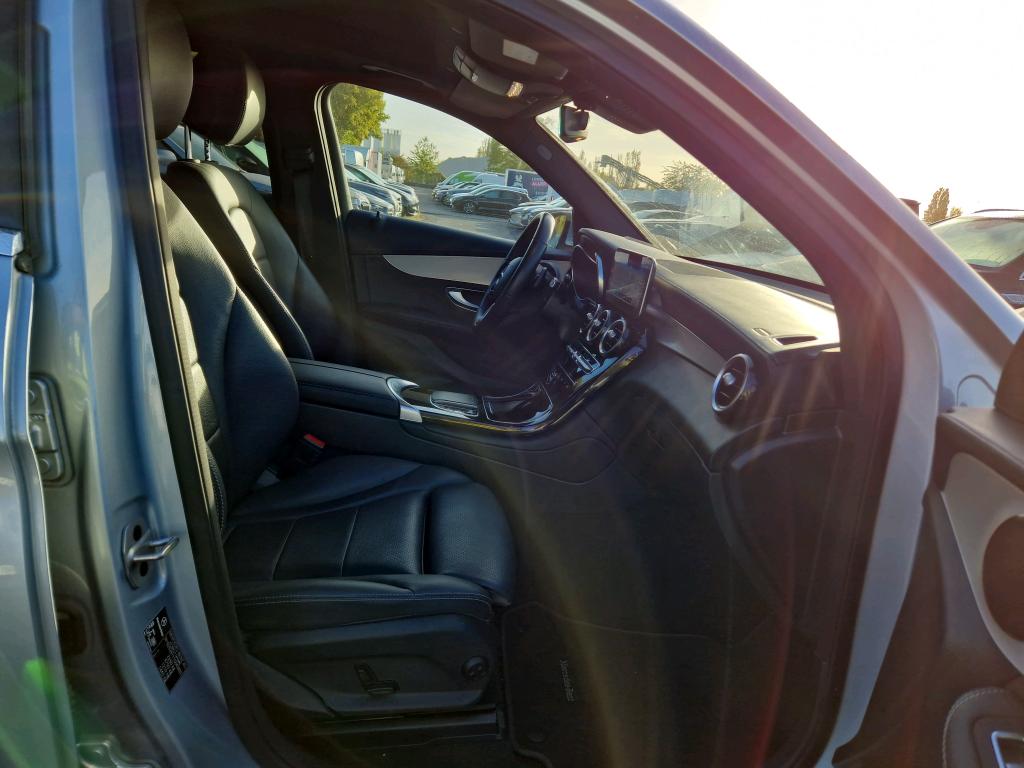 MERCEDES-BENZ CLASSE GLC 300 de 9G-Tronic 4Matic Avantgarde Line 2022